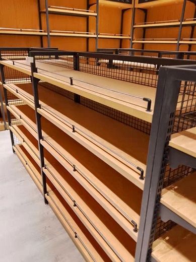 supermarket gondolas shelving