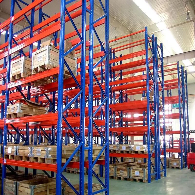 How to design the width of the aisle between the warehouse shelves
